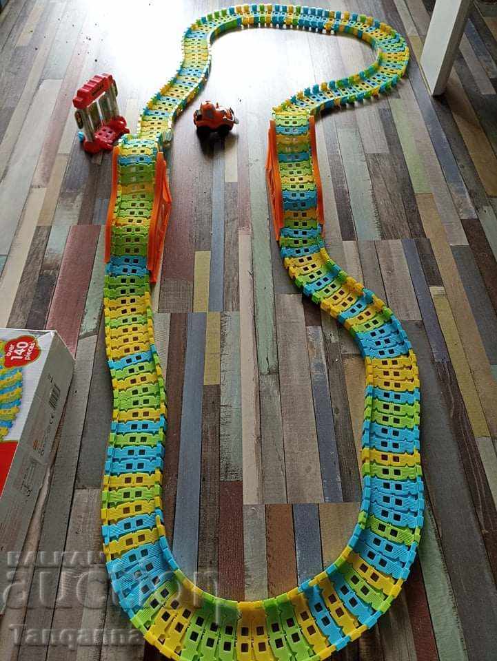 Auction  Cool children's track