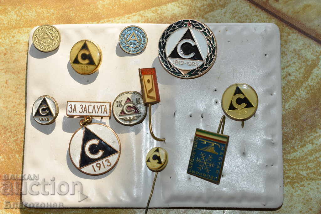 Football badges Slavia, Academic