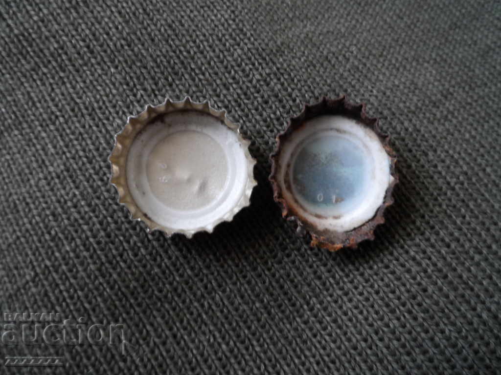 2 pcs. caps with price 3.00 BGN | € 1.53 2 pcs. caps with price 3.00 BGN | € 1.53