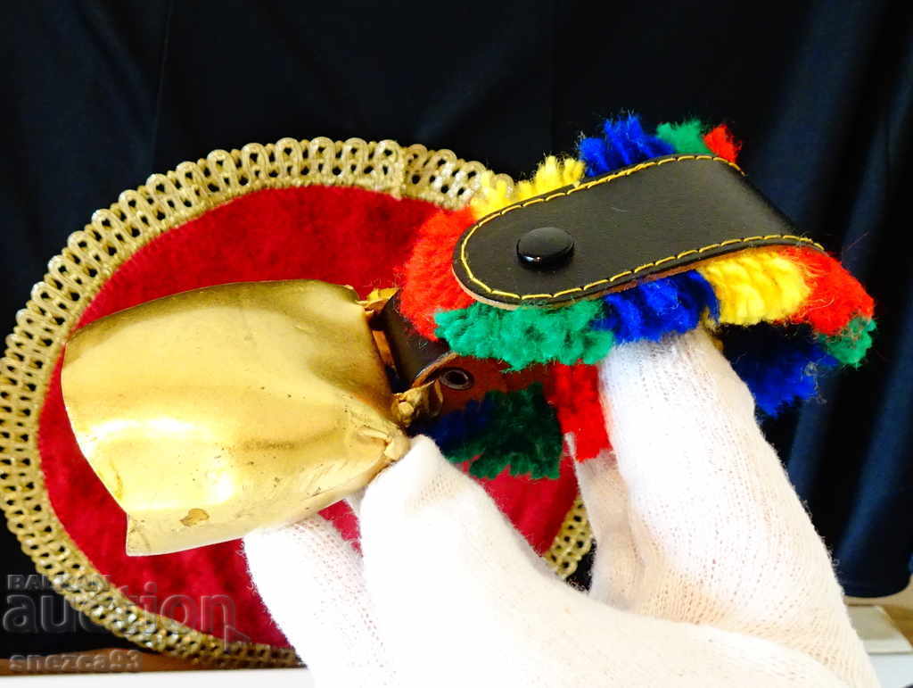 Παράδοση Τσάντα από βαμβάκι με δερμάτινο λουρί, κρεμάστρα από Linz Παράδοση Τσάντα από βαμβάκι με δερμάτινο λουρί, κρεμάστρα από Linz