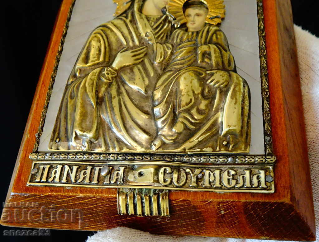 Старинна икона Св.Богородица Сумела,седеф,позлата. с цена 149.00 лв. | € 76.18 Старинна икона Св.Богородица Сумела,седеф,позлата. с цена 149.00 лв. | € 76.18