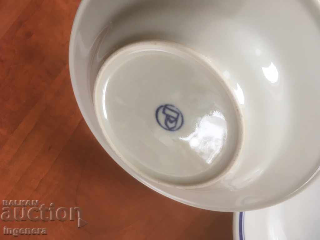 Delivery of PORCELAIN PLATE BULGARIA FROM THE 60'S-2 PCS Delivery of PORCELAIN PLATE BULGARIA FROM THE 60'S-2 PCS
