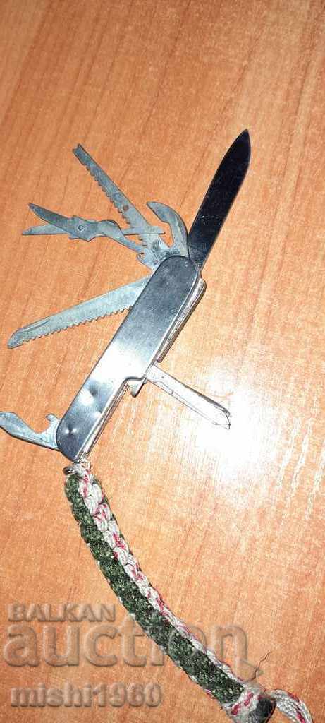 Auction  An old pocket knife