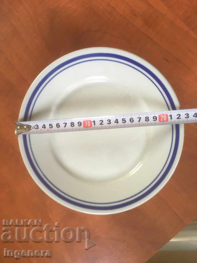 PLATE PORCELAIN SERVICE BULGARIA FROM THE 60'S-6 PCS with price 20.00 BGN | € 10.23 PLATE PORCELAIN SERVICE BULGARIA FROM THE 60'S-6 PCS with price 20.00 BGN | € 10.23