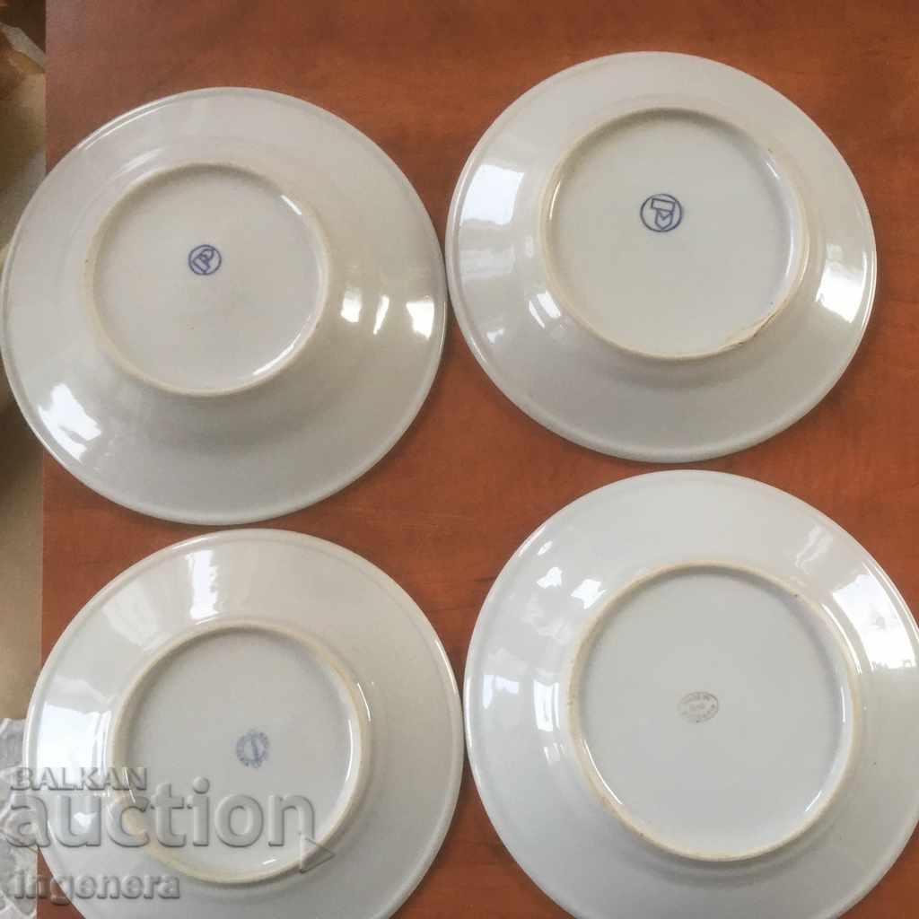 Livrarea PLĂUTĂ PORCELAN 4 BUC ALTE DECÂT ANII 60 PENTRU COLECTARE