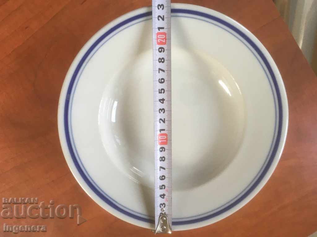 PLĂTĂ DE PORCELAN BULGARIA DIN ANII 60-9 BUC cu preț 29.00 BGN | € 14.83