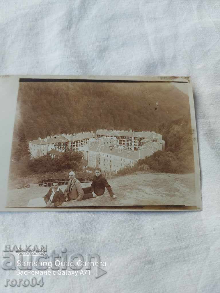 ΜΟΝΗ ΡΙΛΑ ΜΟΝΗ ΡΙΛΑ
