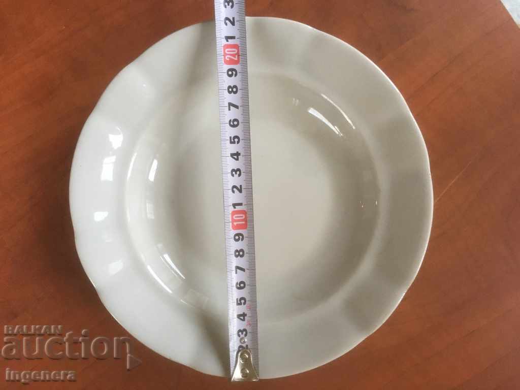 PLĂTĂ DE PORCELAN BULGARIA DIN COLECȚIA ANII 60 cu preț 12.00 BGN | € 6.14
