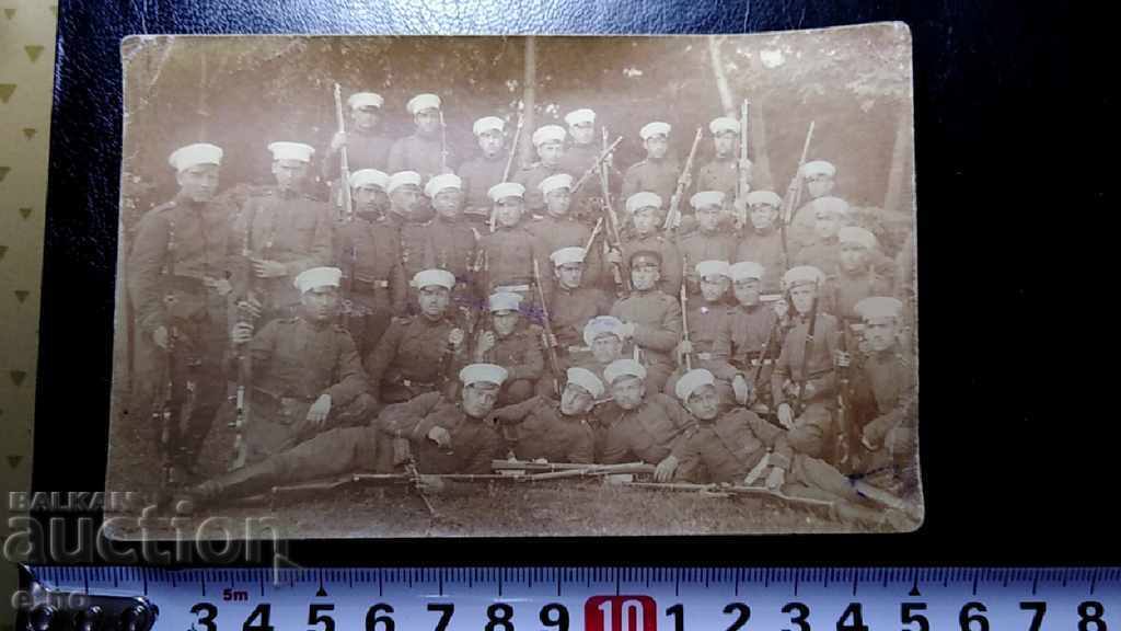 ROYAL MILITARY PHOTO, RIFLE, bayonet with price 15.00 BGN | € 7.67 ROYAL MILITARY PHOTO, RIFLE, bayonet with price 15.00 BGN | € 7.67