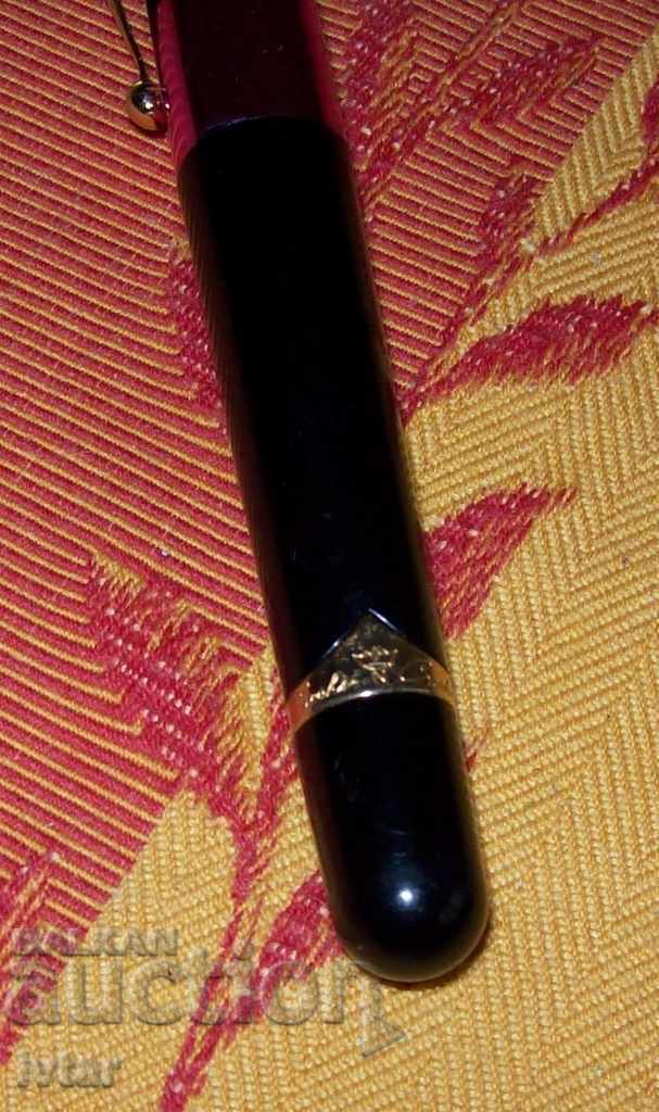 CREEKS pen with price 24.00 BGN | € 12.27 CREEKS pen with price 24.00 BGN | € 12.27