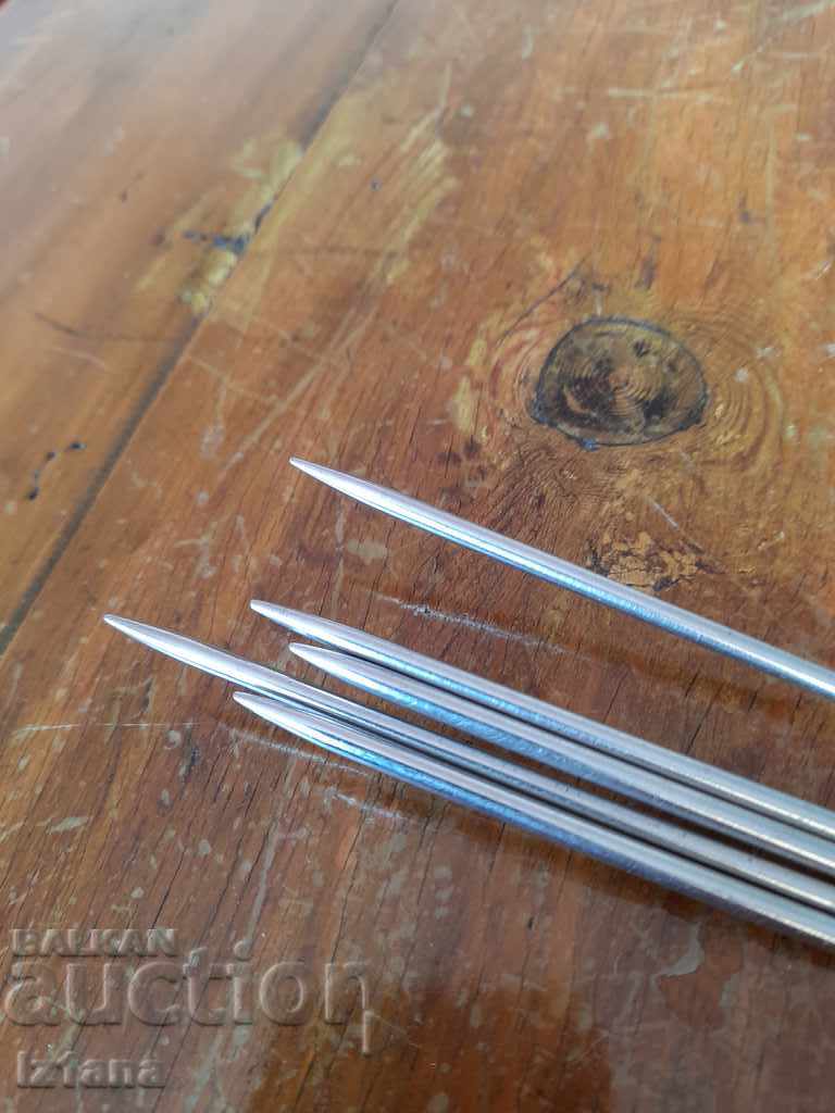 Old sock needles with price 15.00 BGN | € 7.67 Old sock needles with price 15.00 BGN | € 7.67