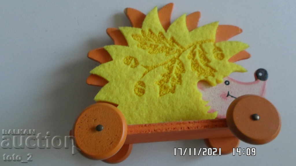 SUVENIR DIN MATERIALE NATURALE - ARICIUL