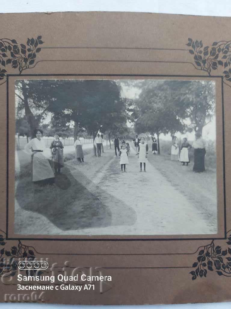 STAR PHOTOGRAPHY - CARD with price 5.00 BGN | € 2.56 STAR PHOTOGRAPHY - CARD with price 5.00 BGN | € 2.56