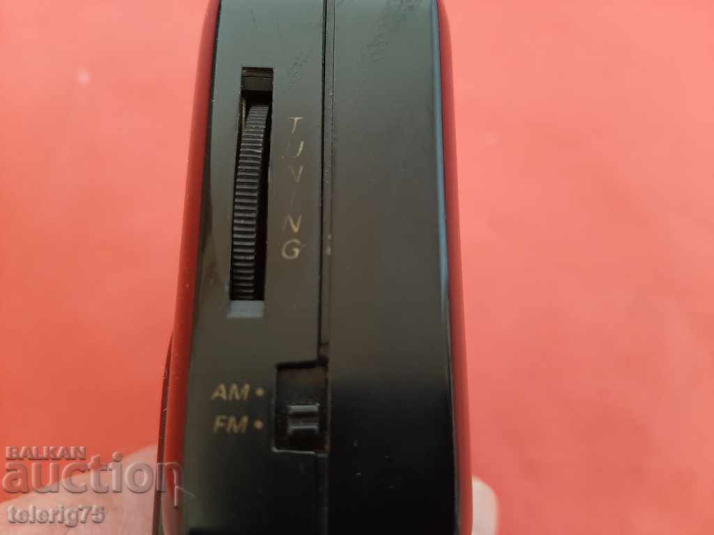 FM / VHF Clock Radio - 5 FM / VHF Clock Radio - 5