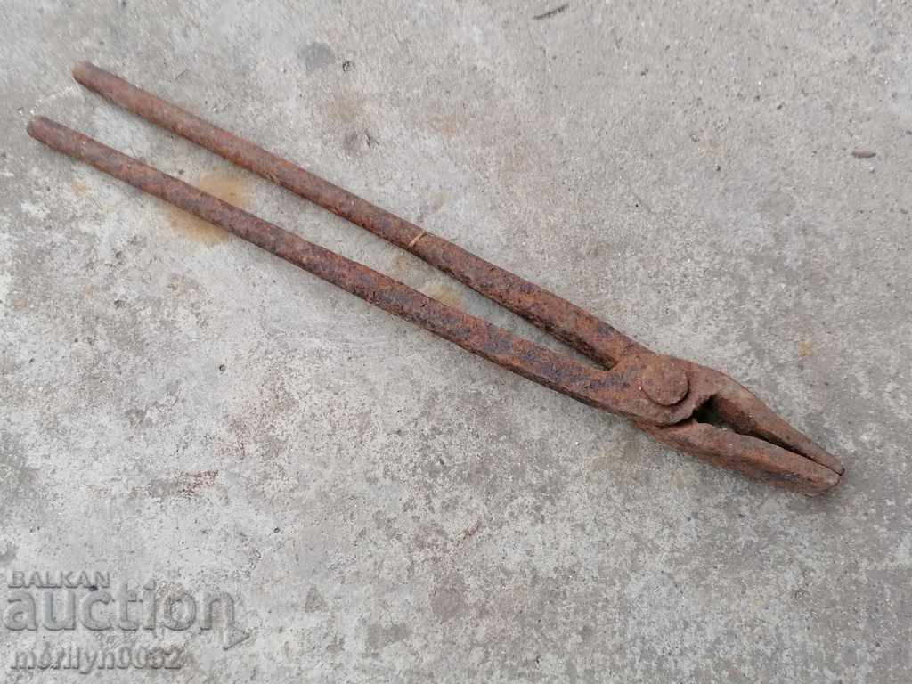 Forging pliers wrought iron tool with price 54.00 BGN | € 27.61 Forging pliers wrought iron tool with price 54.00 BGN | € 27.61