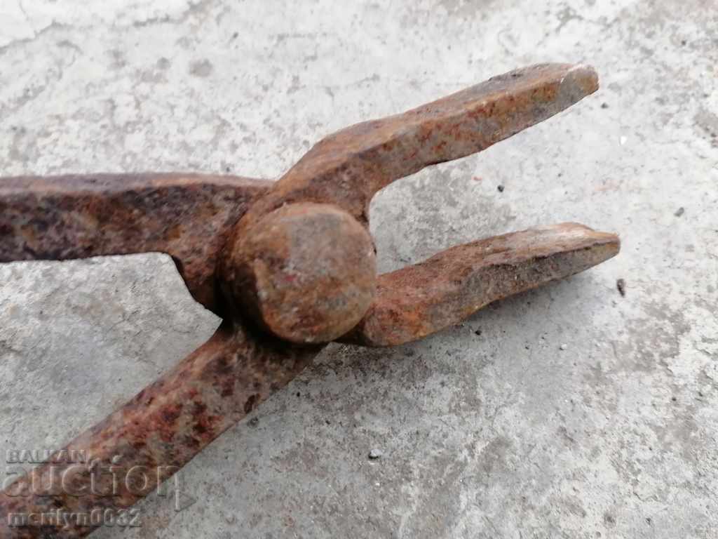 Forging pliers wrought iron tool - 6 Forging pliers wrought iron tool - 6