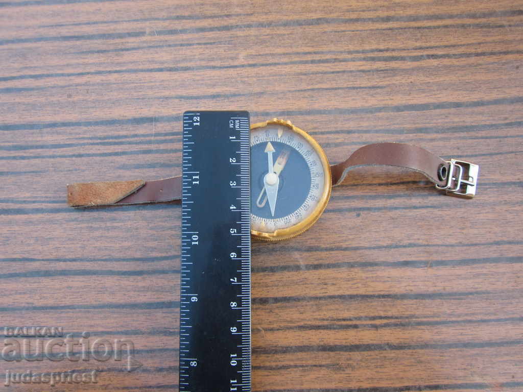 παλιά στρατιωτική πυξίδα χειρός πιλότων της Ρωσικής Σοβιετικής Πολεμικής Αεροπορίας - 6 παλιά στρατιωτική πυξίδα χειρός πιλότων της Ρωσικής Σοβιετικής Πολεμικής Αεροπορίας - 6