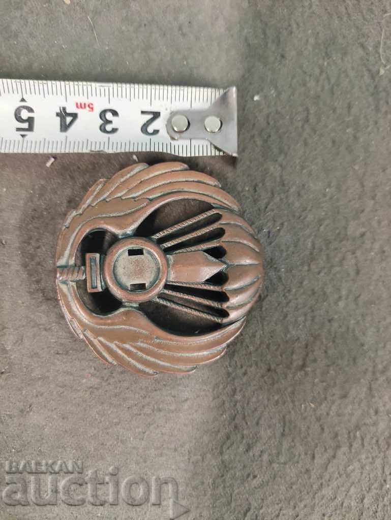 Delivery of Parachute sign Delivery of Parachute sign