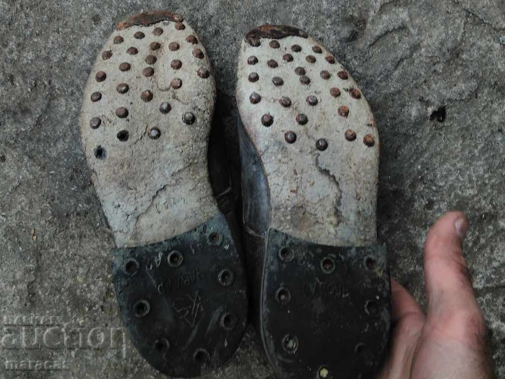 Old military boots with price € 5.00 | 9.78 BGN