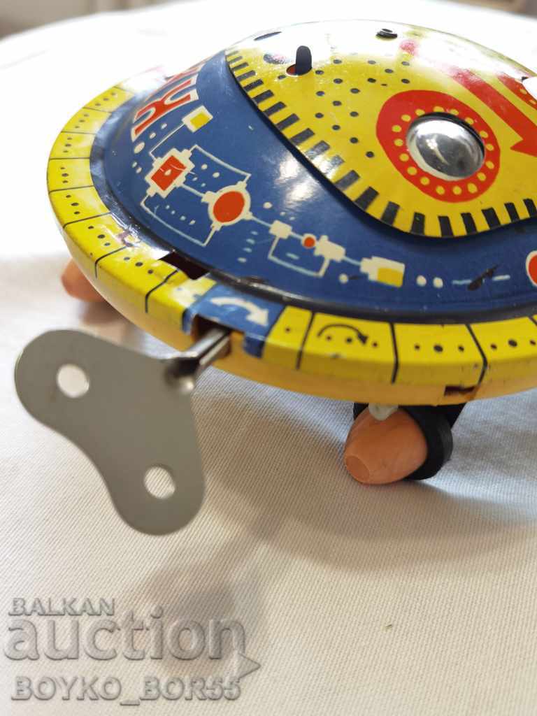 Delivery of Rare Russian Socialist USSR Metal Mechanical Toy Cyber Delivery of Rare Russian Socialist USSR Metal Mechanical Toy Cyber