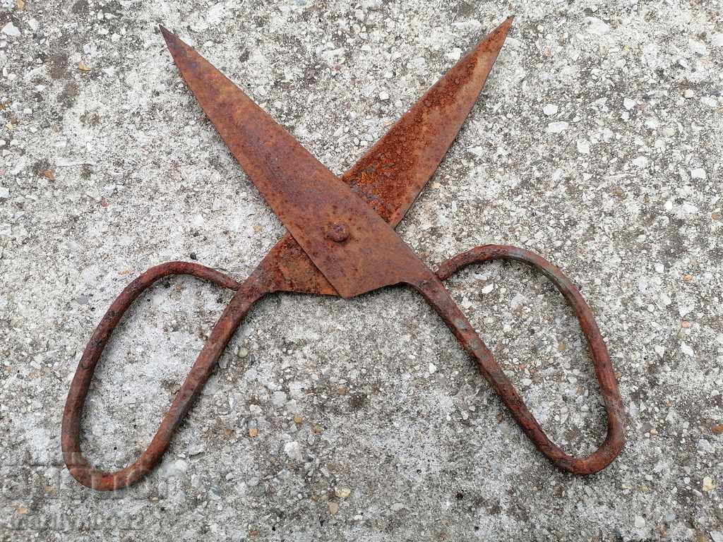Old wrought iron scissors, knife, wrought iron scissors - 5 Old wrought iron scissors, knife, wrought iron scissors - 5