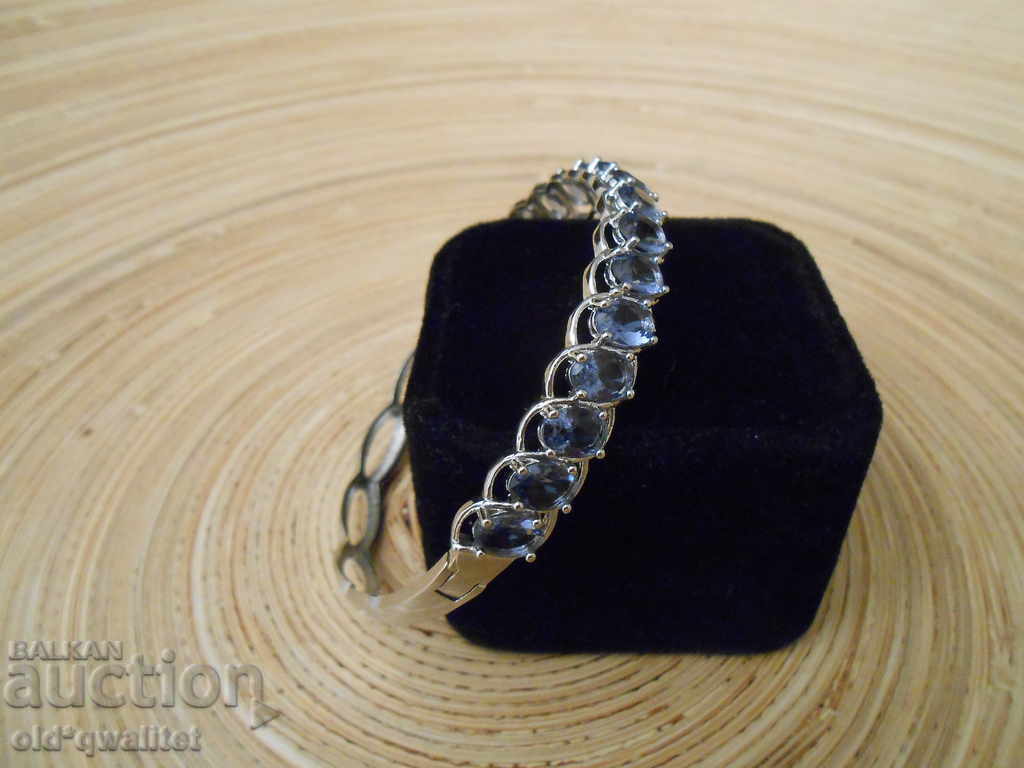 Delivery of Attractive SILVER BRACELET with Tanzanites Delivery of Attractive SILVER BRACELET with Tanzanites