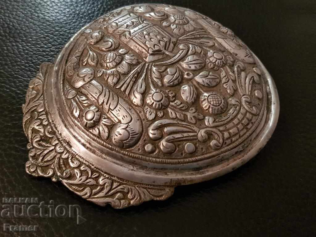 Delivery of Authentic Renaissance SILVER hammered pafta from Filibeto Delivery of Authentic Renaissance SILVER hammered pafta from Filibeto