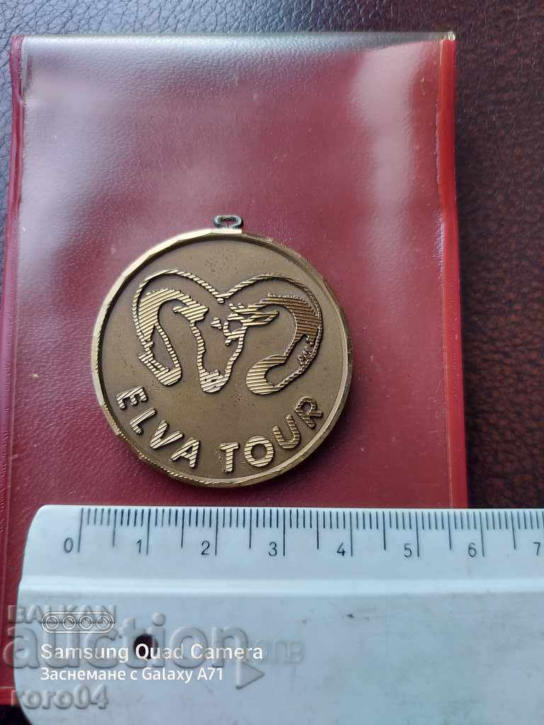 MEDAL - HUNTING PLAQUE - TROPHY - 5 MEDAL - HUNTING PLAQUE - TROPHY - 5