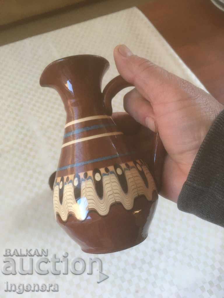 Licitație CERAMICĂ DE TROIAN DIN ANII '70 CANĂ PAHAR SET PENTRU RAKIA
