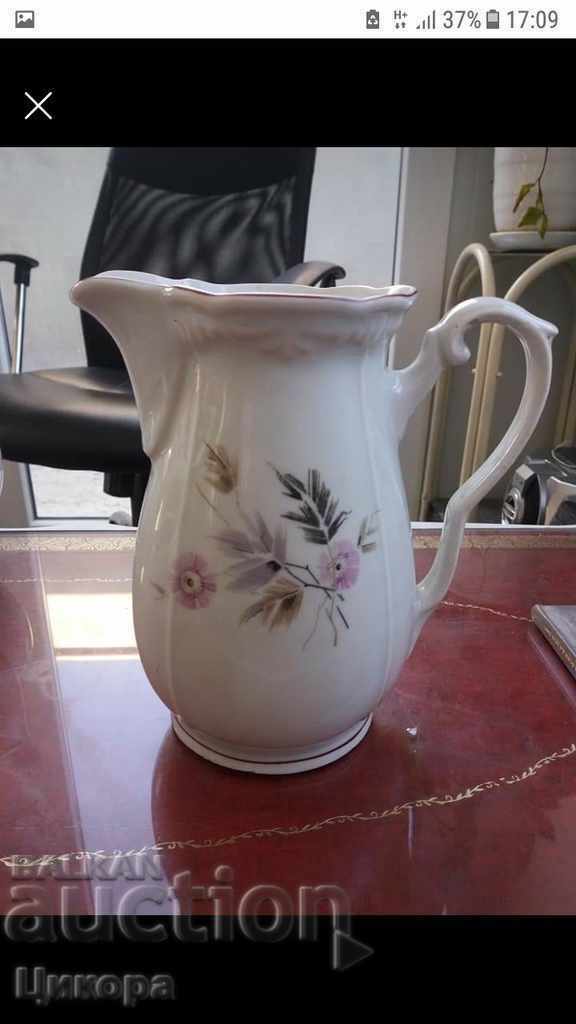 BULGARIAN PORCELAIN BAROQUE JAR Porcelain