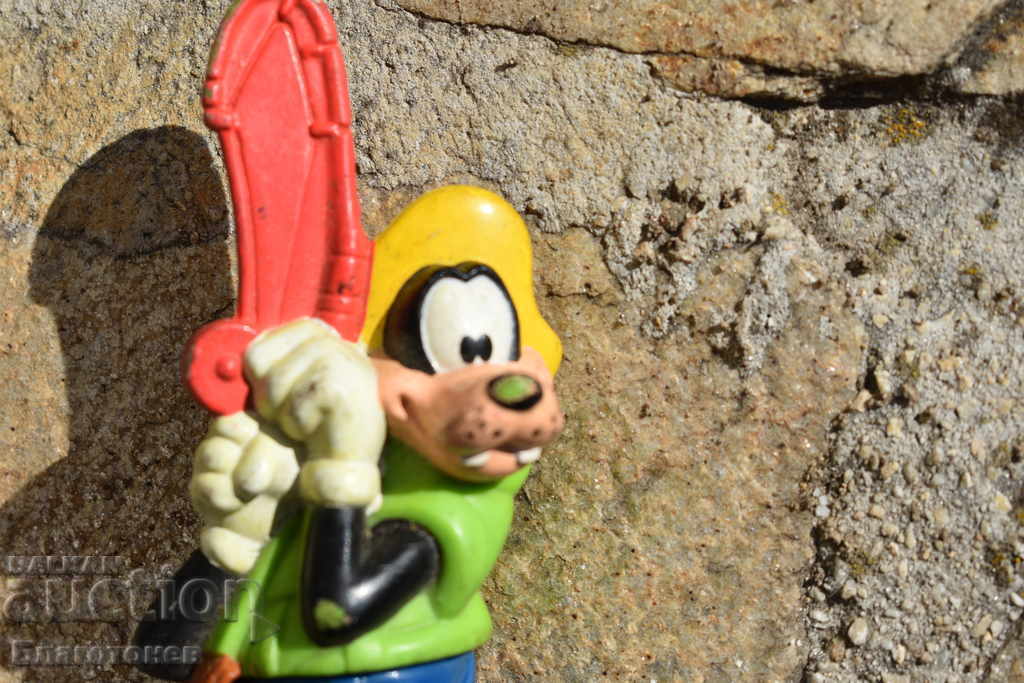 jucării vechi cu preț 15.00 BGN | € 7.67 jucării vechi cu preț 15.00 BGN | € 7.67