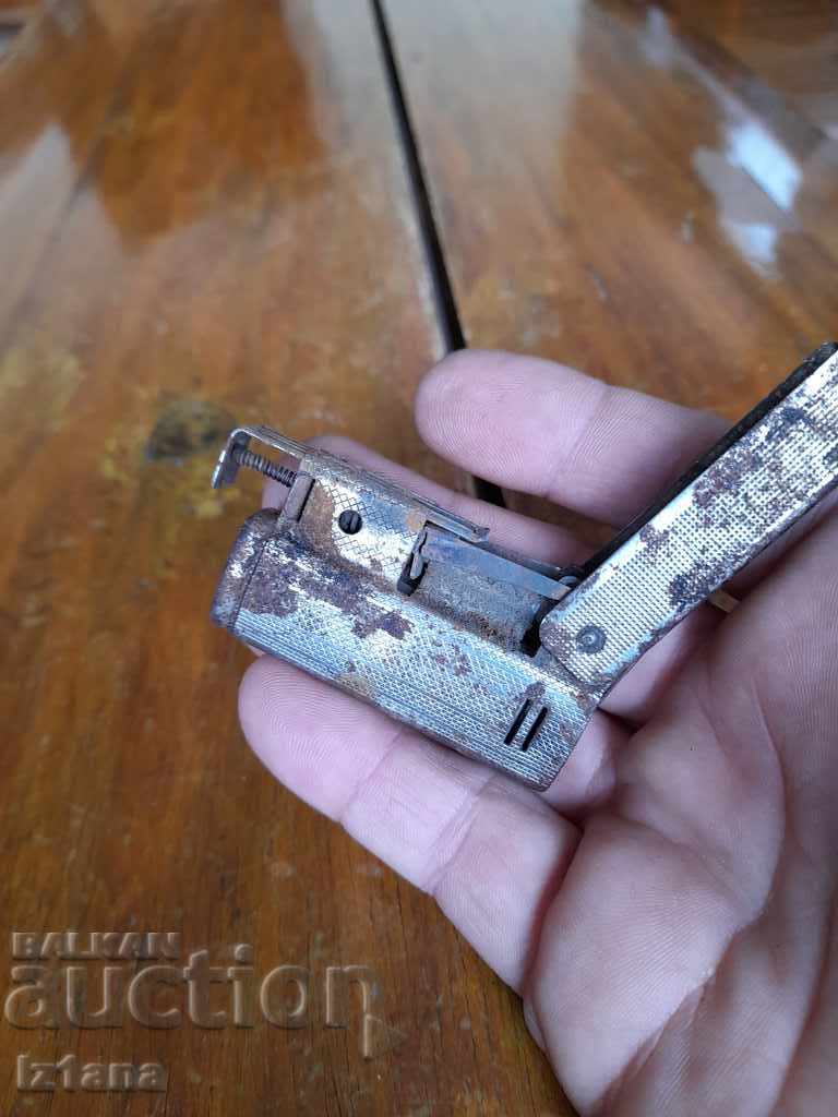 An old IMCO lighter - 7 An old IMCO lighter - 7