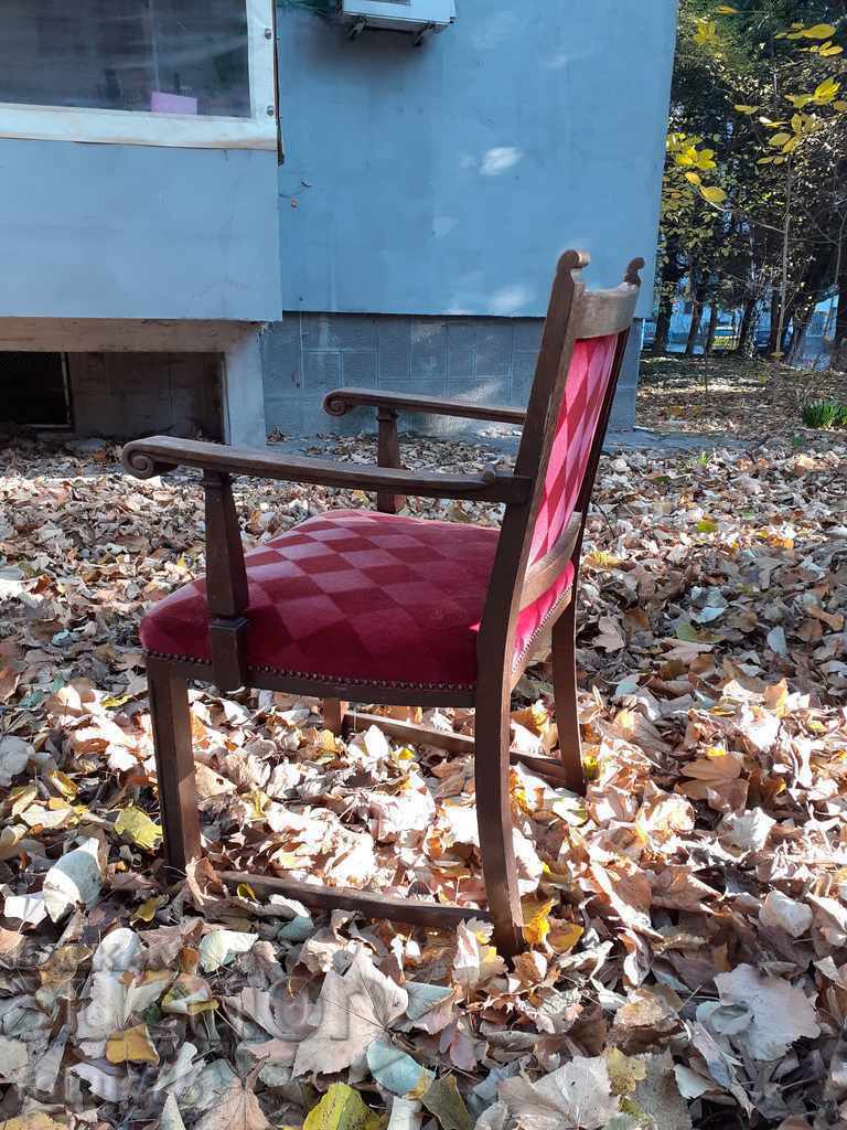 Auction  Wonderful antique armchair chair very old but preserved