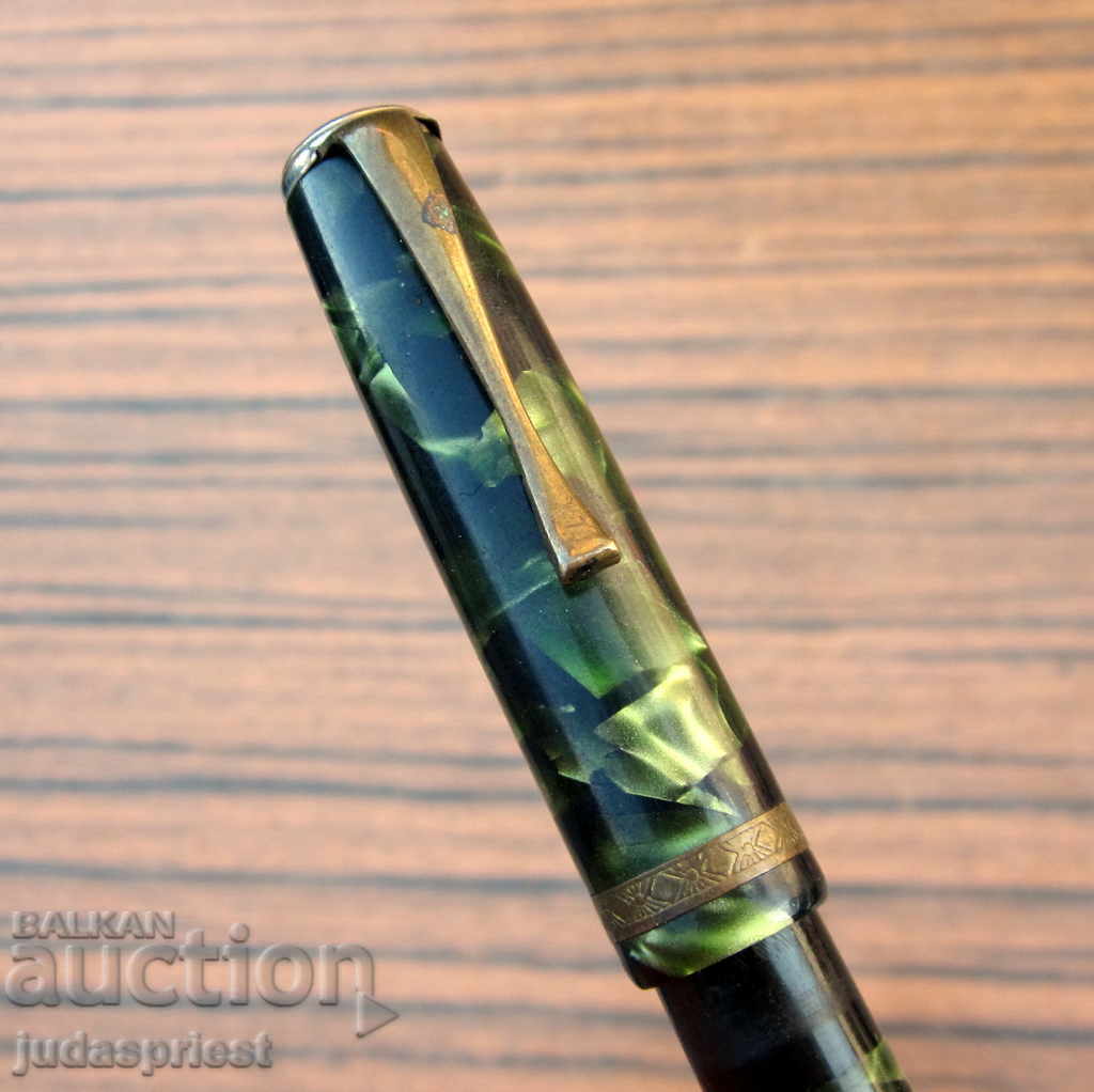 Delivery of MILEVIA old antique pearl quill pen Delivery of MILEVIA old antique pearl quill pen