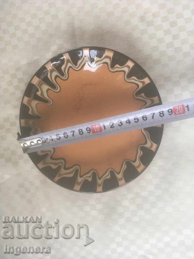 TROYAN CERAMICS FROM THE 70'S PLATES with price 5.00 BGN | € 2.56 TROYAN CERAMICS FROM THE 70'S PLATES with price 5.00 BGN | € 2.56