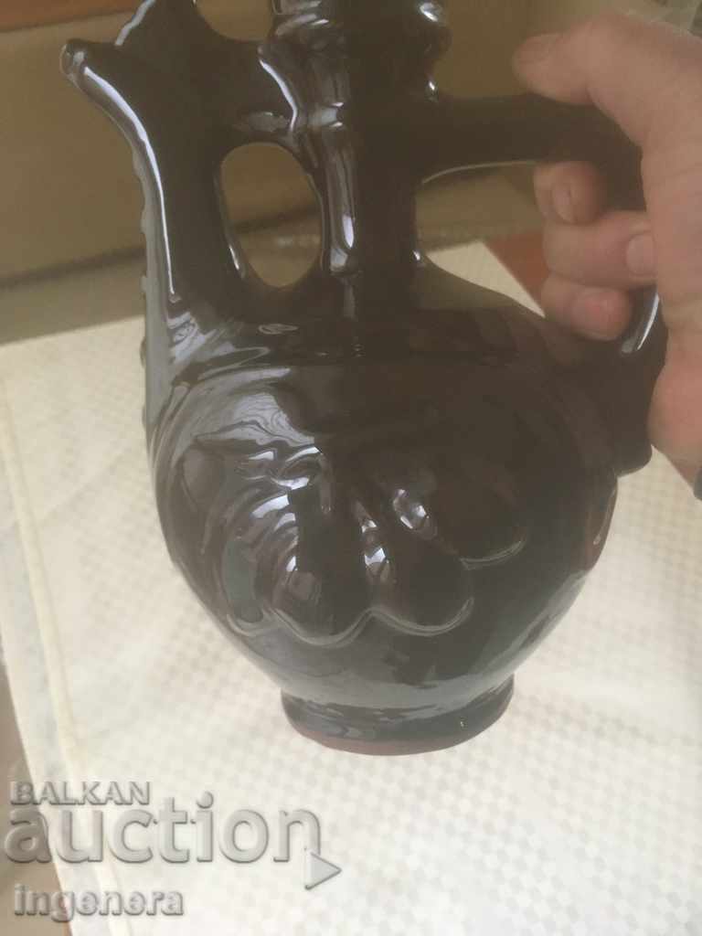 Licitație CERAMICA TROYANĂ DIN ANII 70 KRONDIR KETTLE BARDE Licitație CERAMICA TROYANĂ DIN ANII 70 KRONDIR KETTLE BARDE