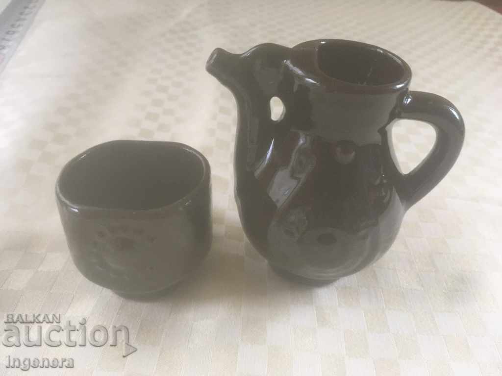 CERAMICĂ DE TROIAN DIN ANII '70, CANĂ MINIATURĂ (CRONDIR)