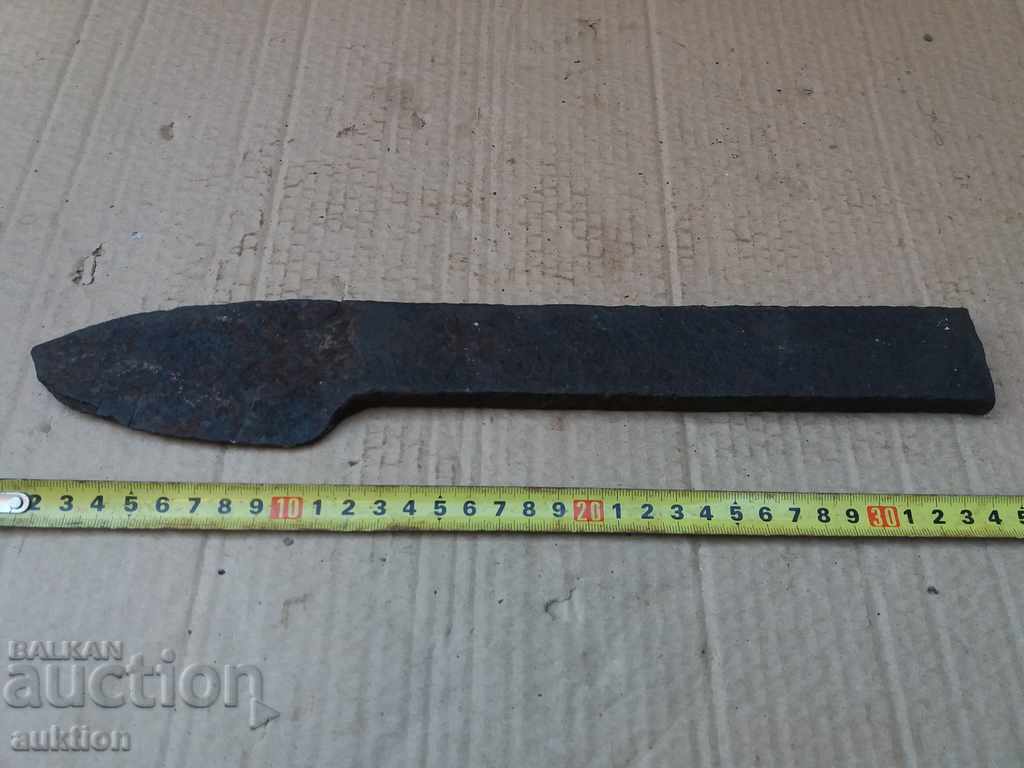 Delivery of MASSIVE FORGED CUTTER, SWORD, KNIFE Delivery of MASSIVE FORGED CUTTER, SWORD, KNIFE