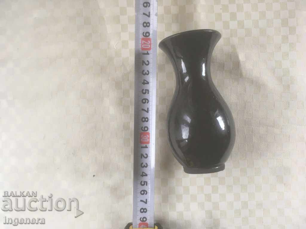 Δημοπρασία ΤΡΟΪΑ ΚΕΡΑΜΙΚΑ ΑΠΟ ΤΟ ΒΑΖΟ ΤΗΣ ΔΕΚΑΕΤΙΑΣ ΤΟΥ 70 Δημοπρασία ΤΡΟΪΑ ΚΕΡΑΜΙΚΑ ΑΠΟ ΤΟ ΒΑΖΟ ΤΗΣ ΔΕΚΑΕΤΙΑΣ ΤΟΥ 70