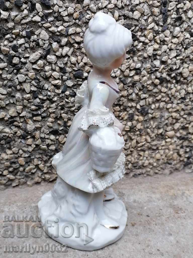 Old porcelain figure, plastic, figurine, porcelain - 5 Old porcelain figure, plastic, figurine, porcelain - 5