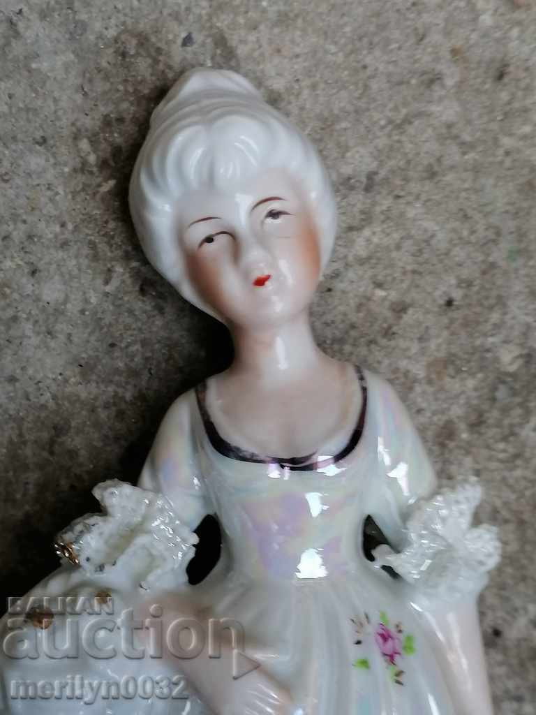 Old porcelain figure, plastic, figurine, porcelain - 7 Old porcelain figure, plastic, figurine, porcelain - 7