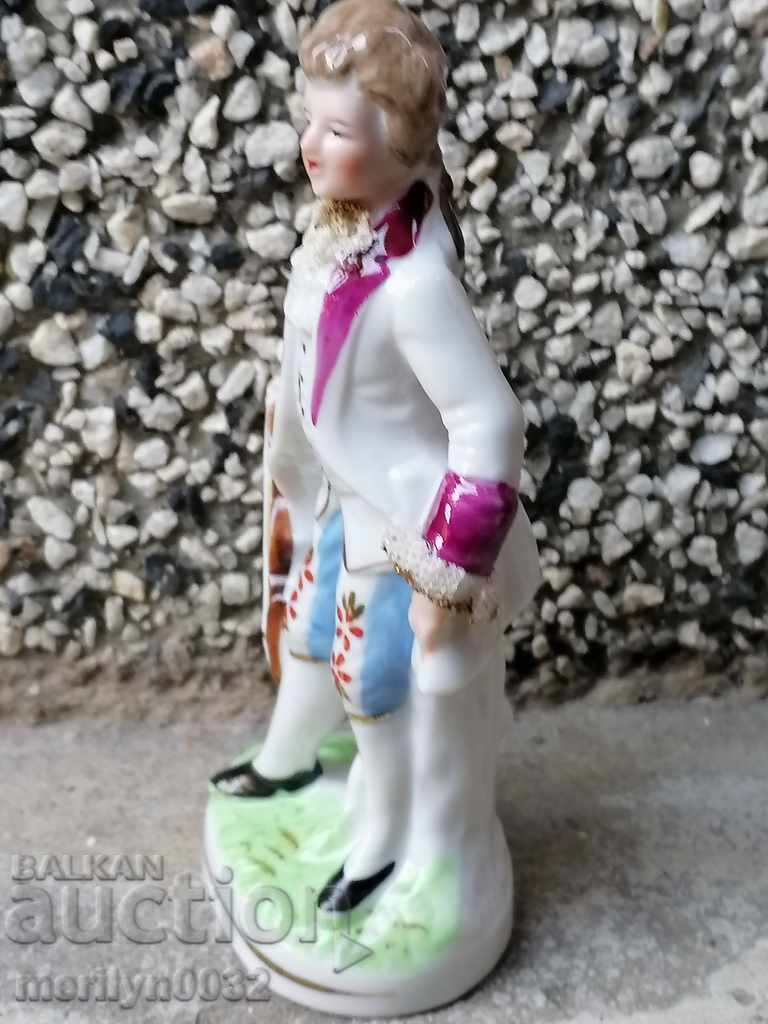 Auction  Old porcelain figure, plastic, figurine, porcelain