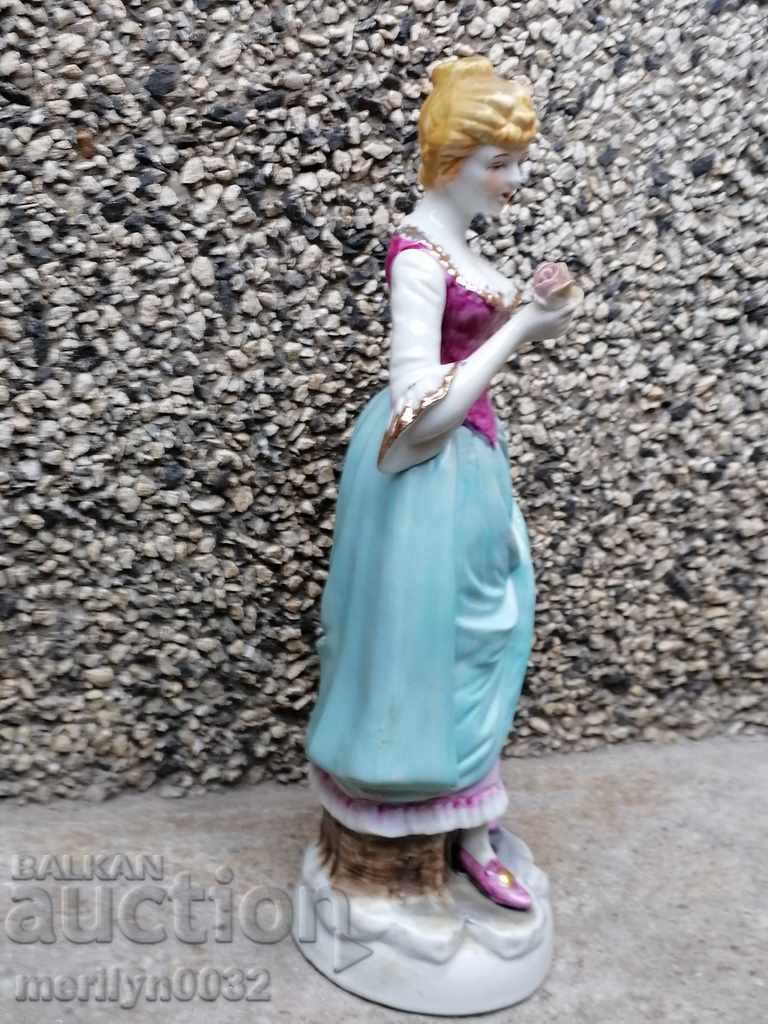 Auction  Old porcelain figure, plastic, figurine, porcelain