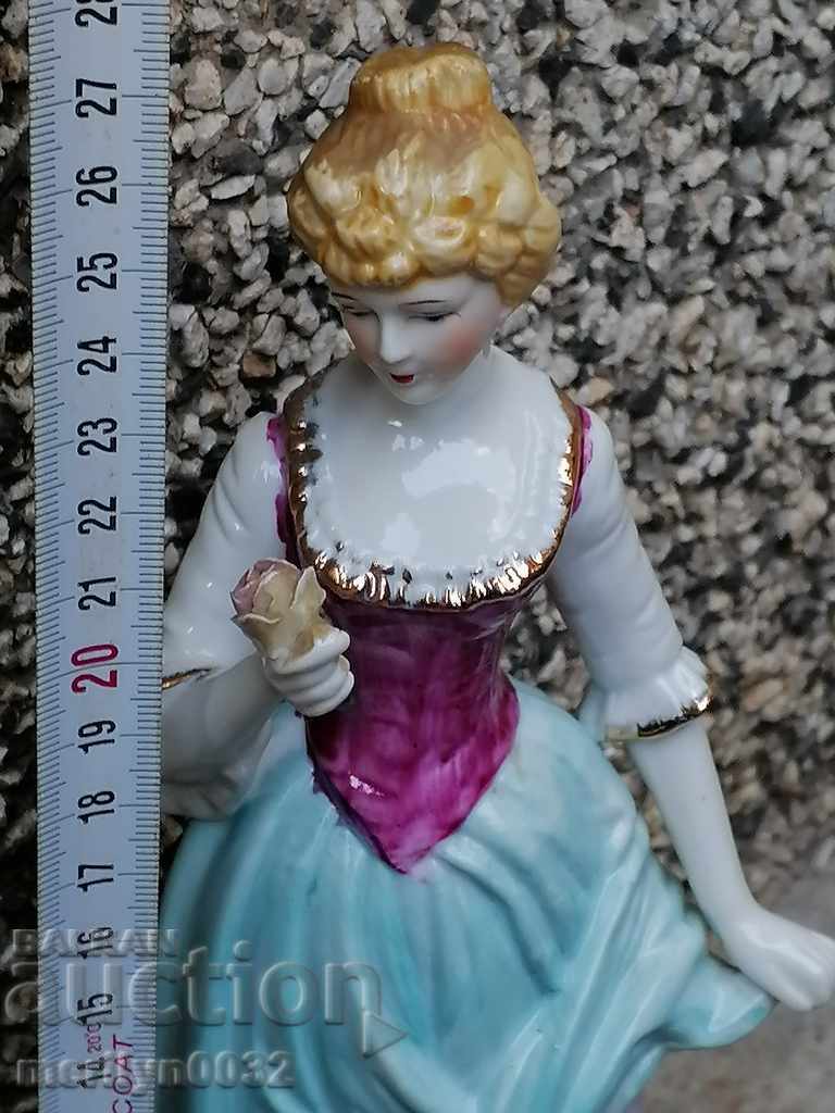 Old porcelain figure, plastic, figurine, porcelain - 7