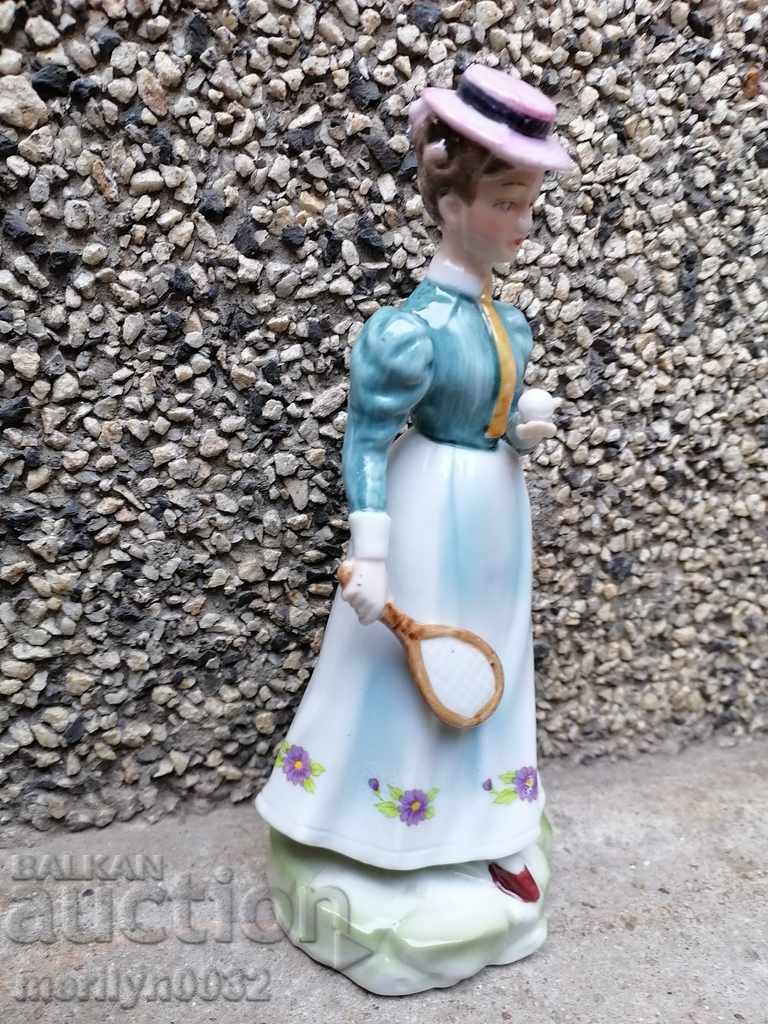 Old porcelain figure, plastic, figurine, porcelain with price 78.00 BGN | € 39.88 Old porcelain figure, plastic, figurine, porcelain with price 78.00 BGN | € 39.88