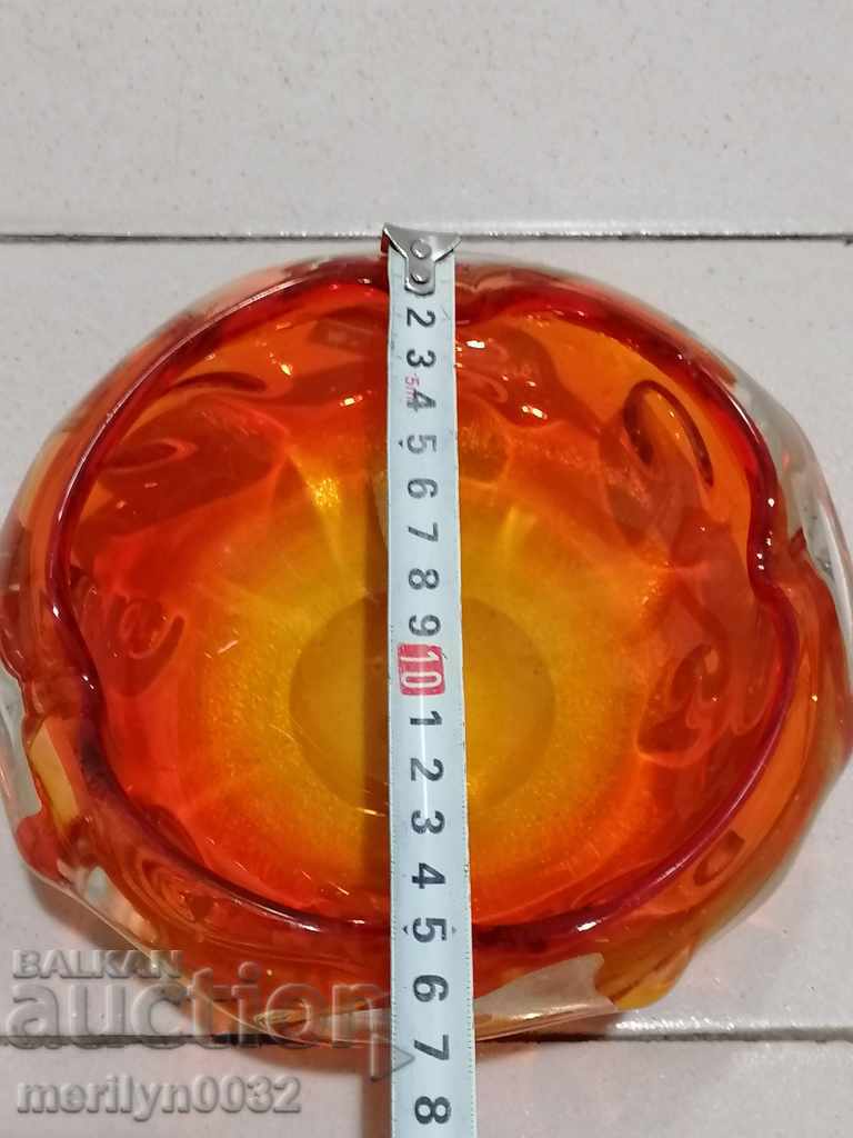 An old ashtray from the time of the socialist 70s People's Republic of Bulgaria - 5 An old ashtray from the time of the socialist 70s People's Republic of Bulgaria - 5