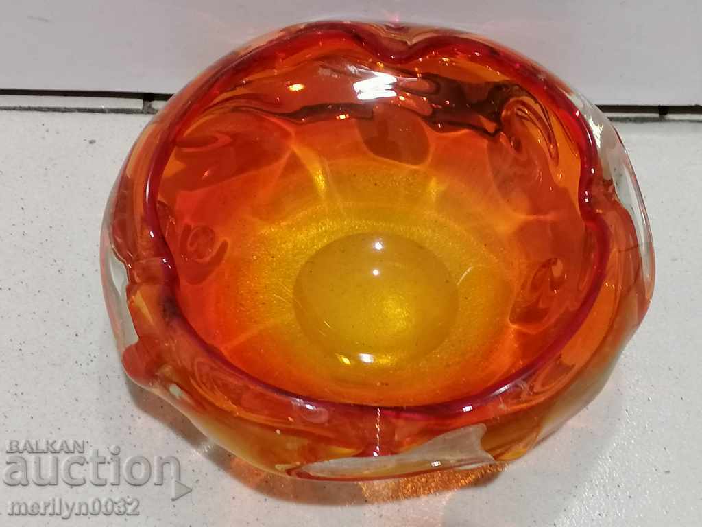 An old ashtray from the time of the socialist 70s People's Republic of Bulgaria - 7 An old ashtray from the time of the socialist 70s People's Republic of Bulgaria - 7