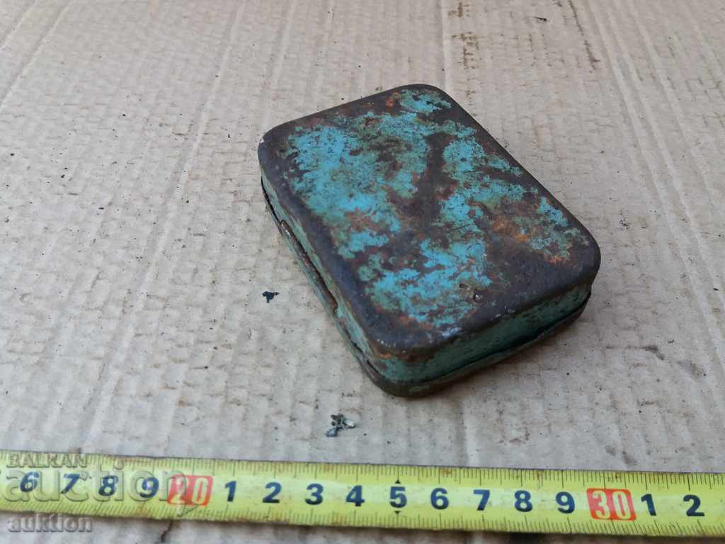 Delivery of OLD METAL ENFIE BOX, POCKET Delivery of OLD METAL ENFIE BOX, POCKET