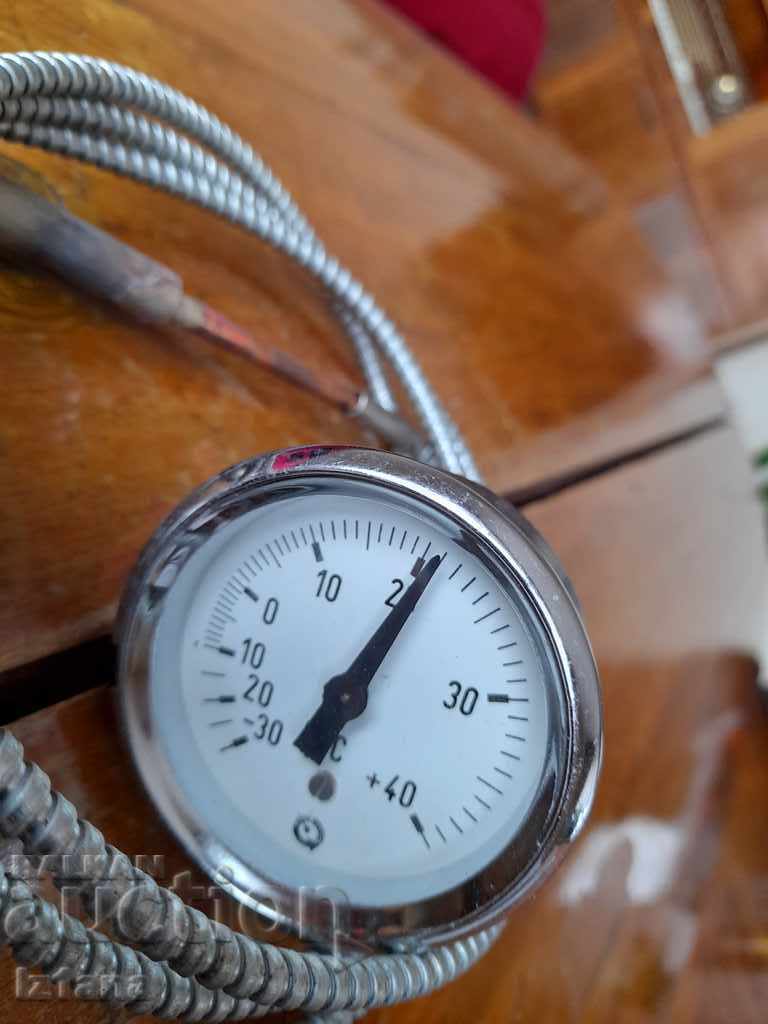 Auction Old refrigeration thermometer Auction Old refrigeration thermometer