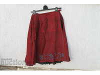 Pleated woolen skirt